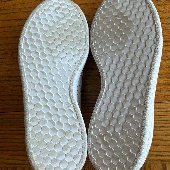 Adidas Advantage White Athletic Shoes with Cloudfoam Comfort Size 8 - Picture 5 of 9